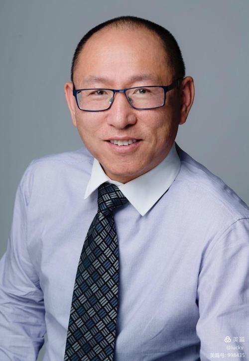 re/max帝国西区"忆青春"首届加拿大高校舞会～北京科技大学加拿大校友